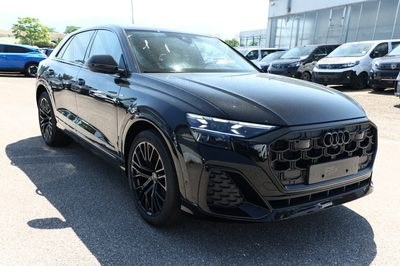 Audi Q8 — photo 4