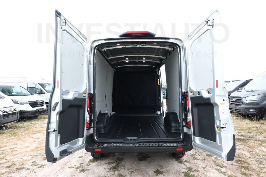 Ford Transit 11