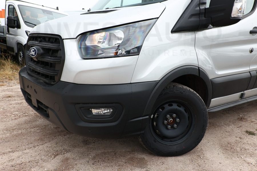 Ford Transit 5